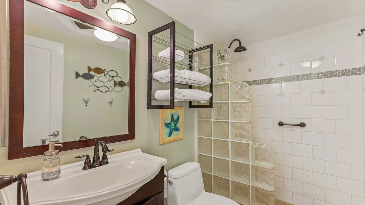 Photo of Bathroom in Kihei
