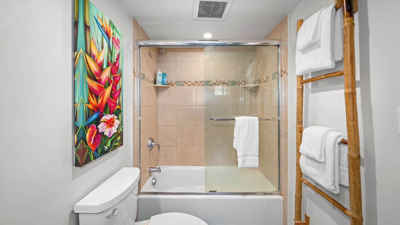 Photo of Bathroom in Honokowai