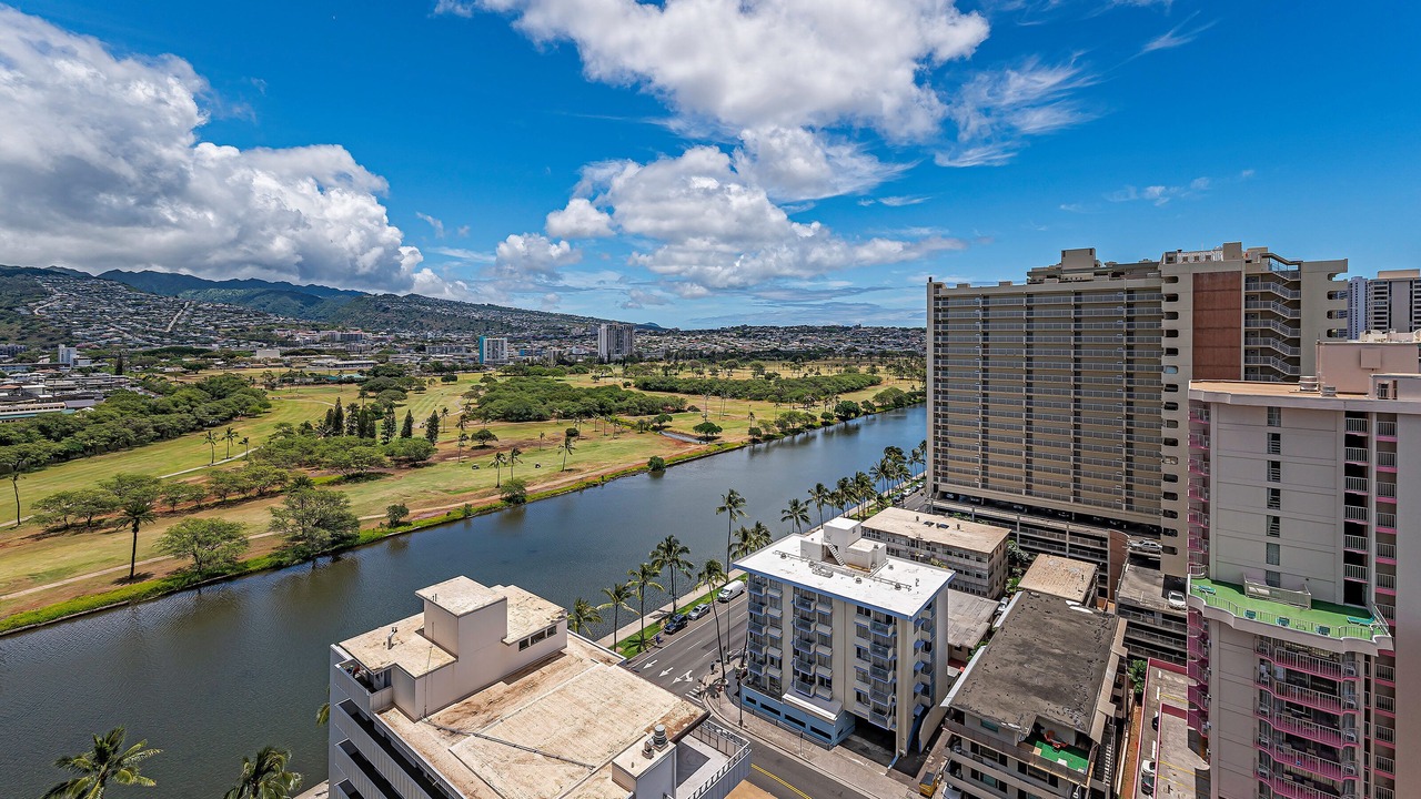 Photo of Others in Waikiki
