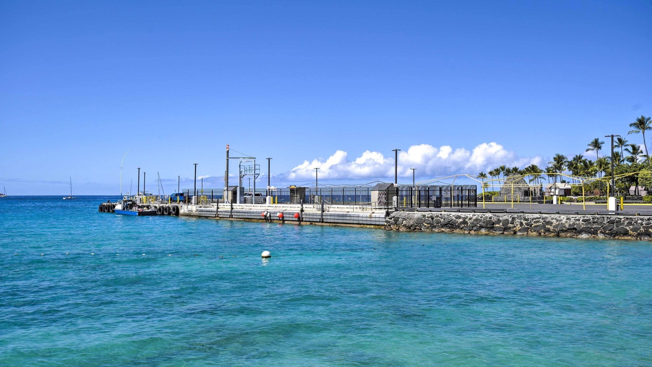 Photo of Others in Historic Kailua Village