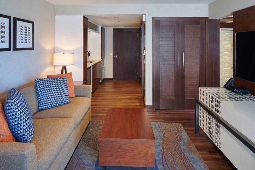 Photo of Livingroom in Waikiki