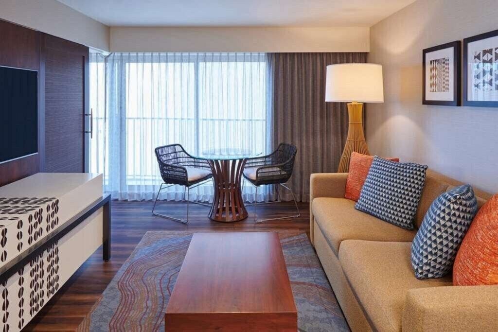 Photo of Livingroom in Waikiki