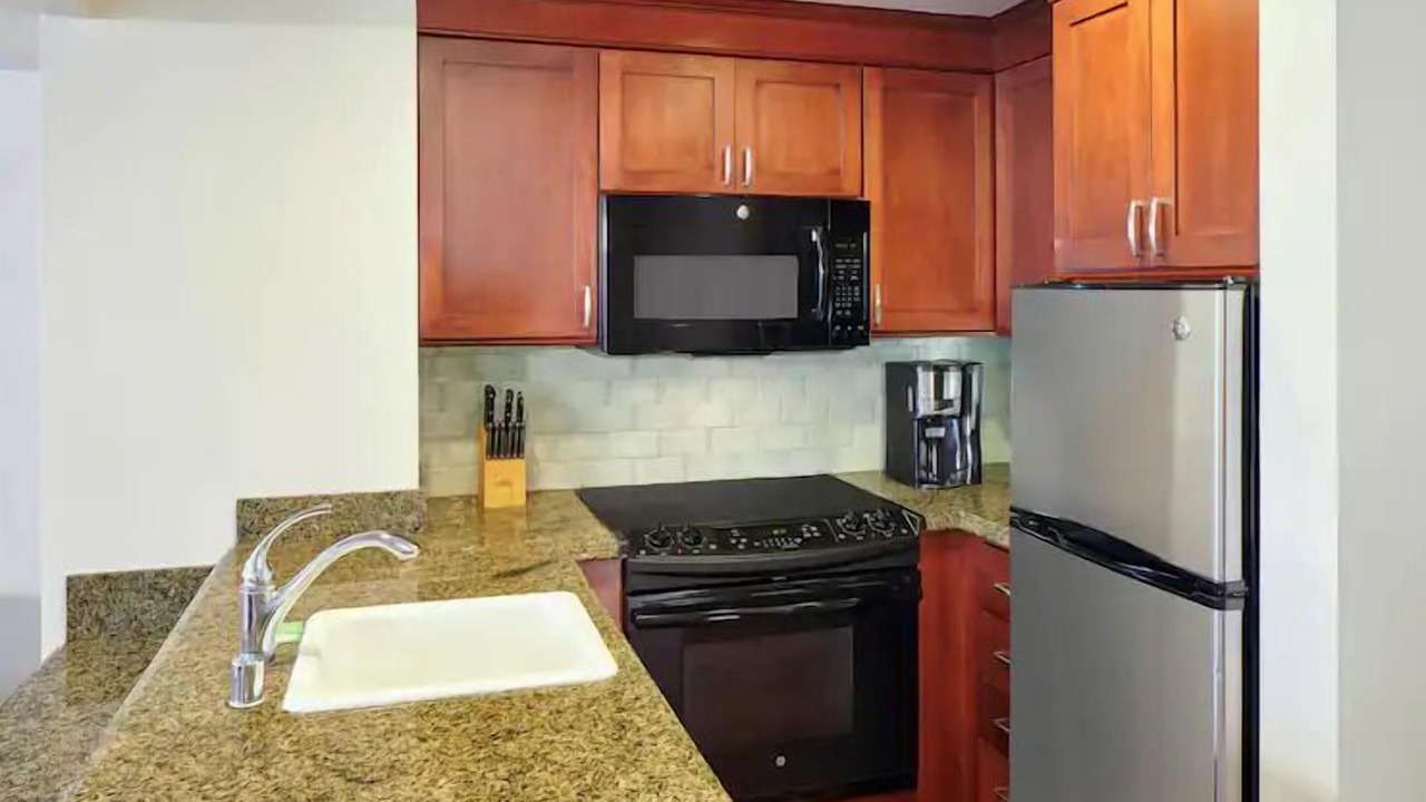 Photo of Kitchen in Waikiki