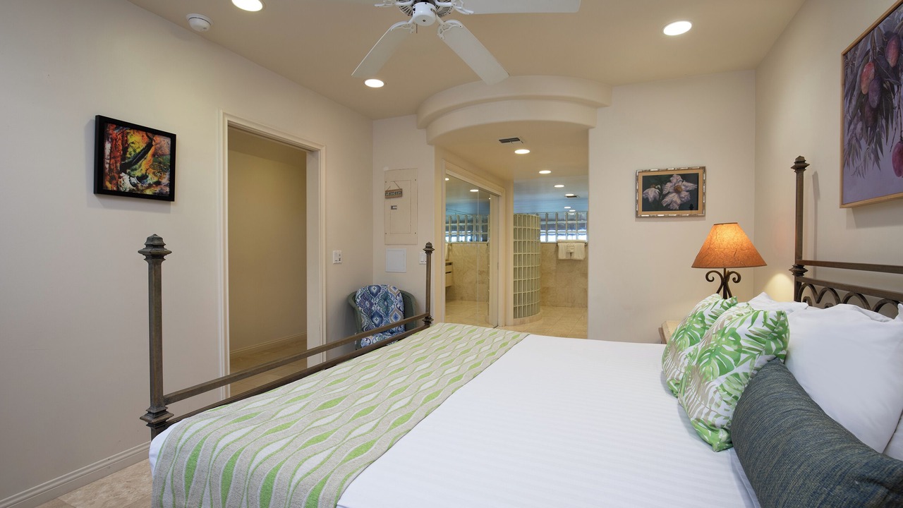 Photo of Bedroom in Wailea