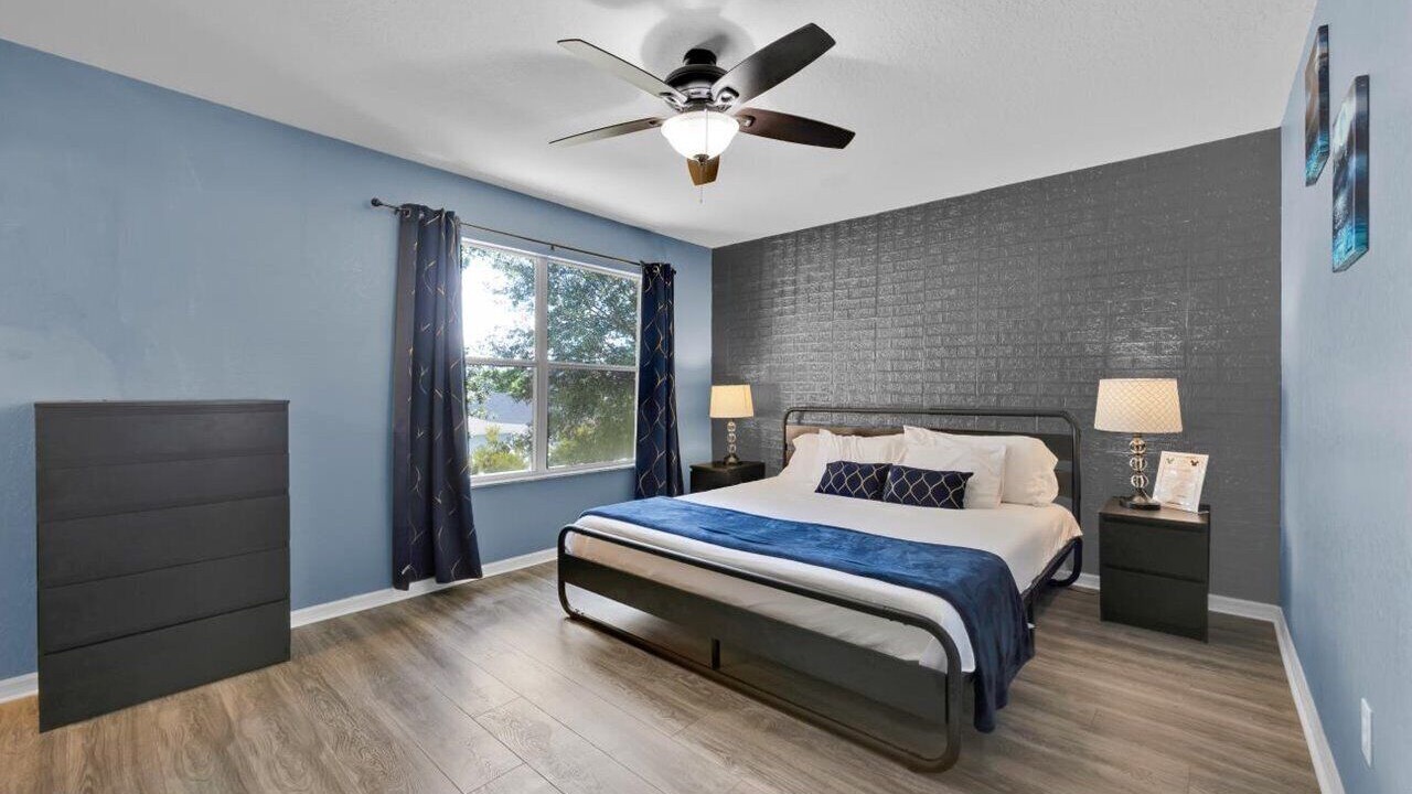 Photo of Bedroom in Regal Palms