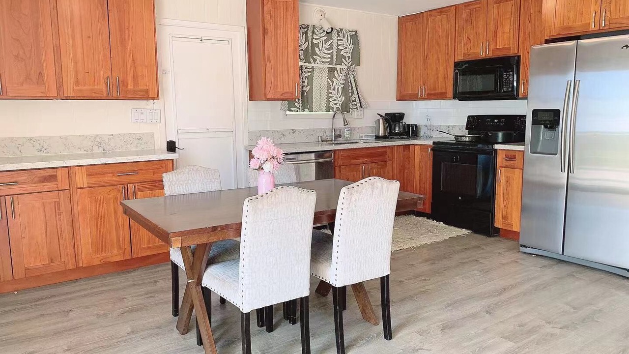 Photo of Kitchen in Makaha