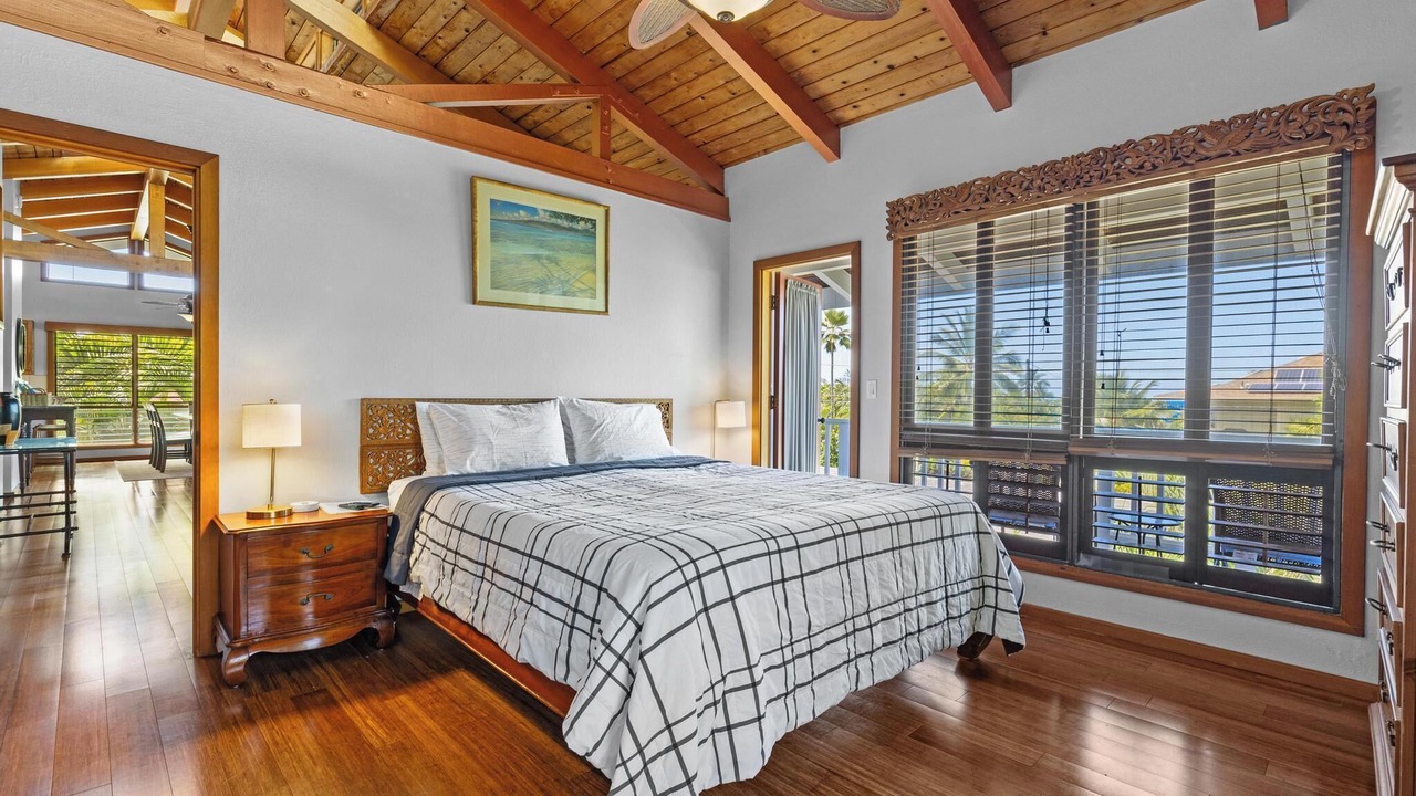 Photo of Bedroom in Kahaluu Bay