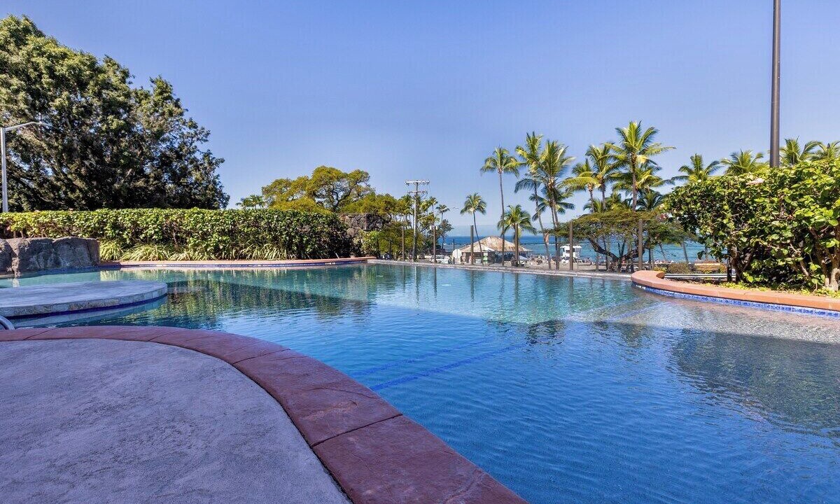 Photo of Outdoor in Kahaluu Bay