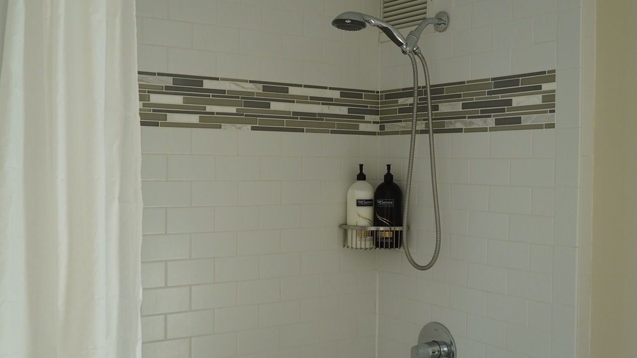 Photo of Bathroom in Waikiki