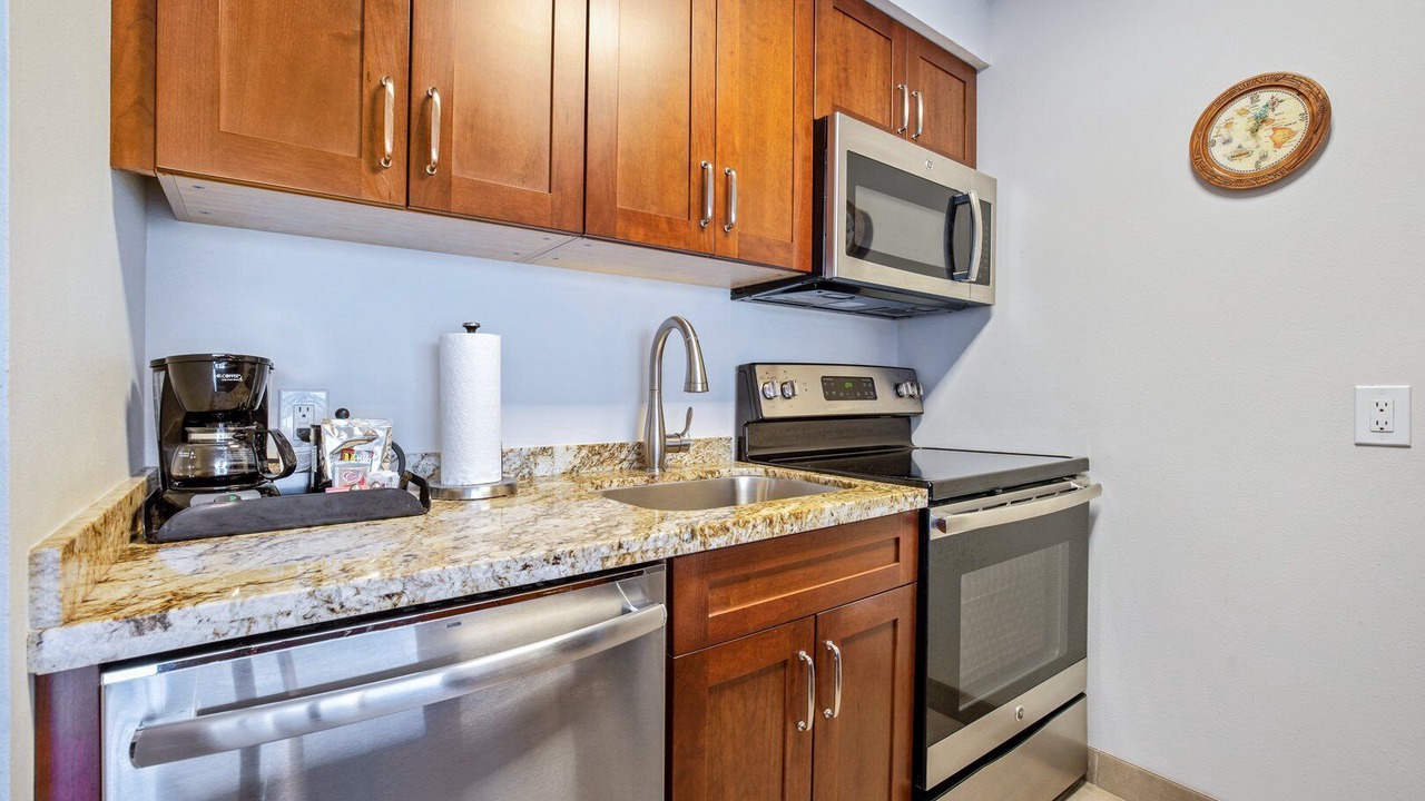 Photo of Kitchen in Historic Lahaina Front Street