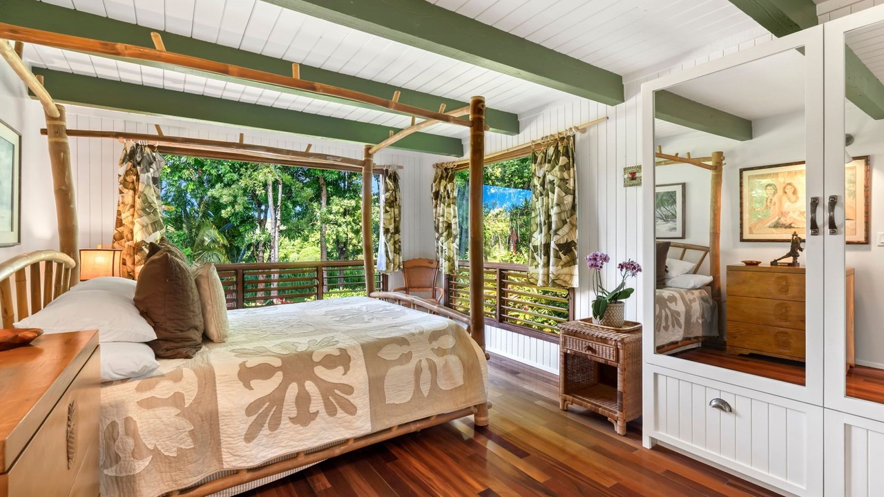 Photo of Bedroom in Hanalei Palms
