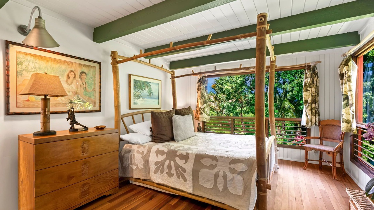 Photo of Bedroom in Hanalei Palms