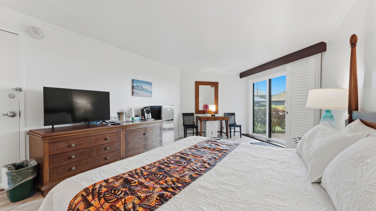 Photo of Bedroom in Hanamaulu
