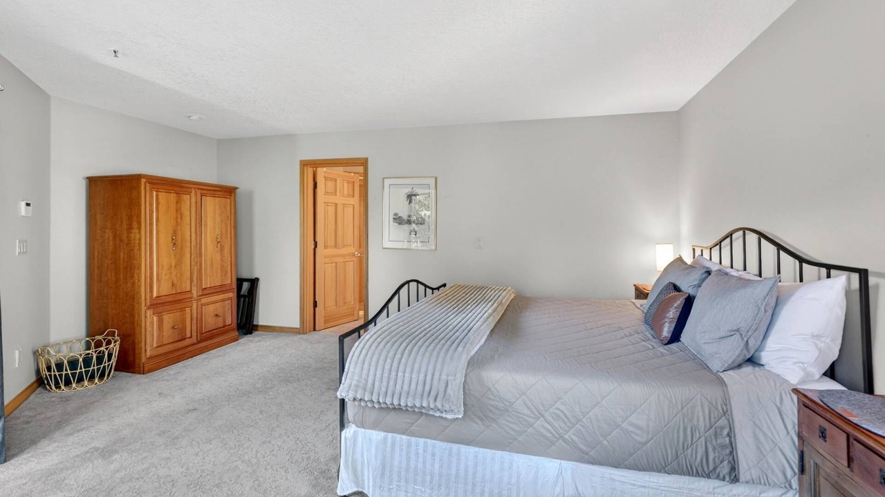 Photo of Bedroom in Rhododendron