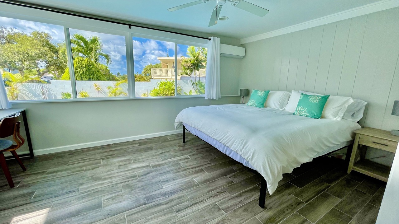 Photo of Bedroom in Kailua
