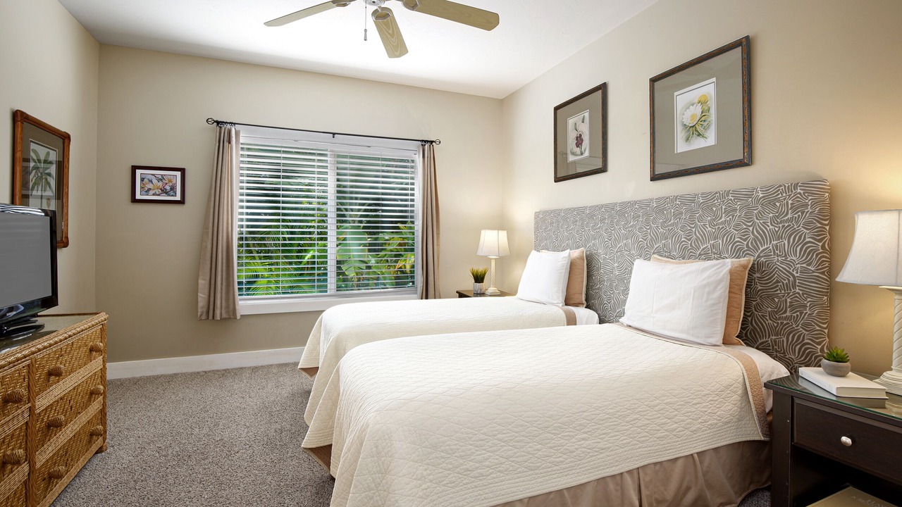 Photo of Bedroom in Poipu