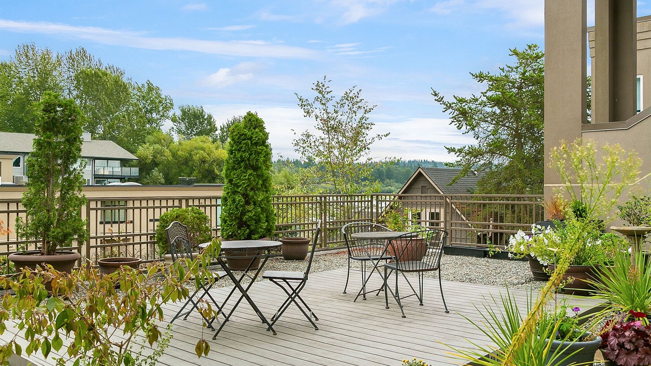 Photo of Outdoor in Inglewood-Finn Hill