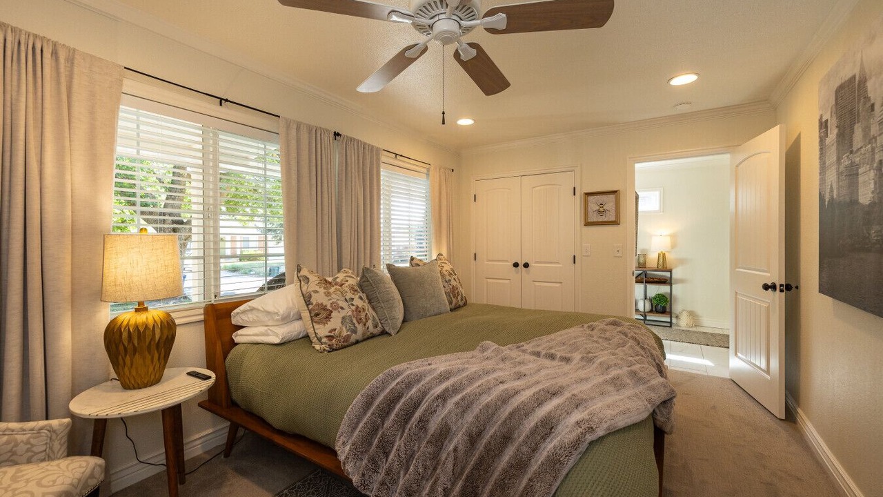 Photo of Bedroom in Ogden