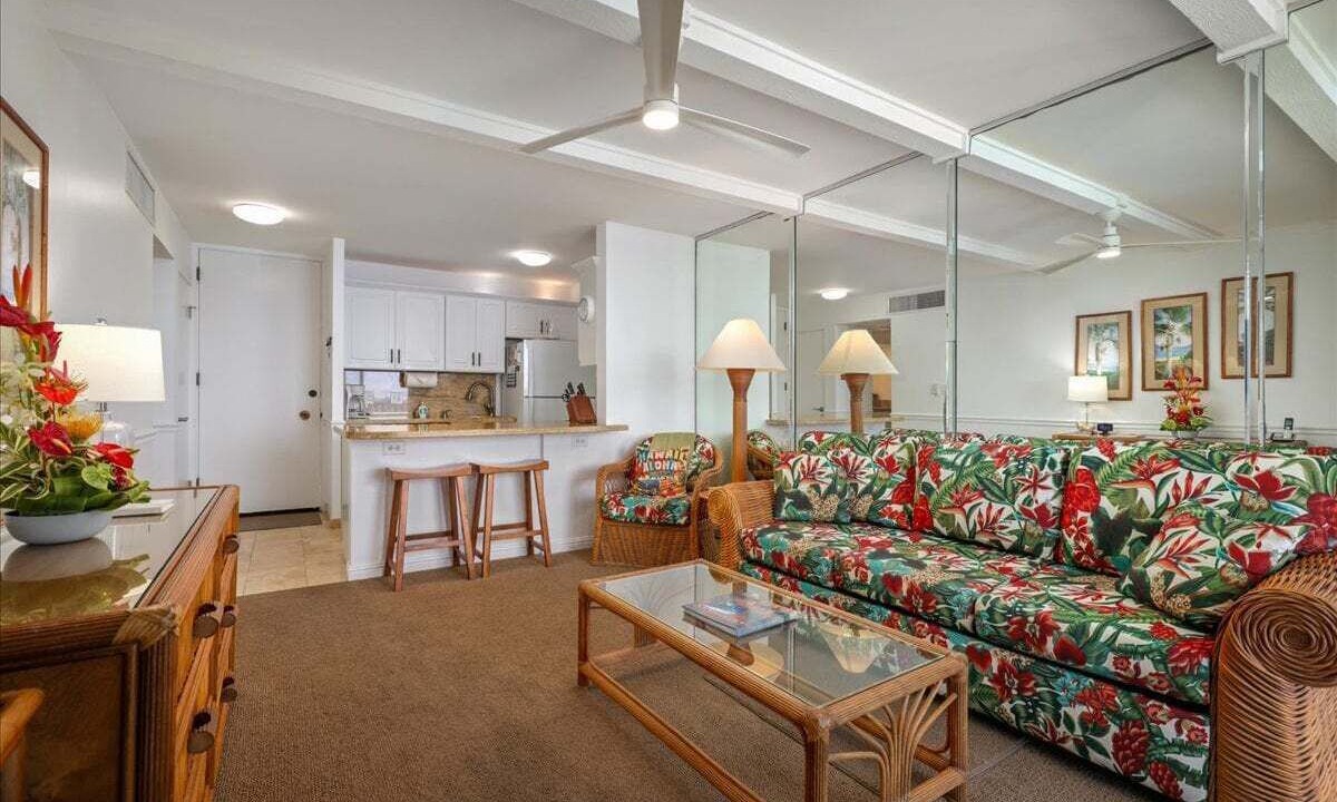 Photo of Livingroom in Historic Kailua Village