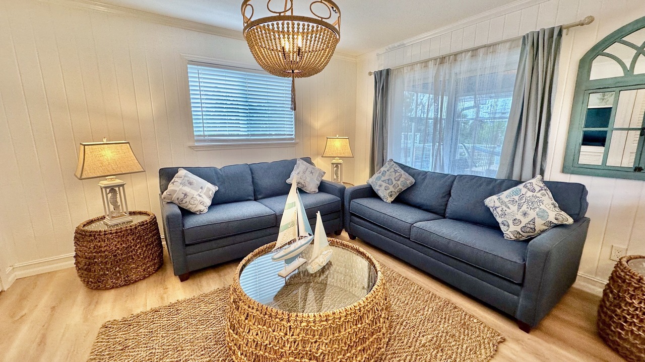 Photo of Livingroom in Placida