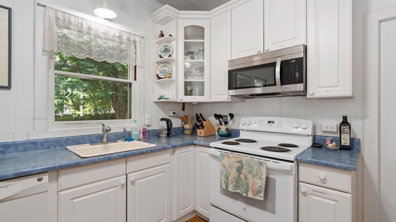 Photo of Kitchen in Honaunau-Napoopoo