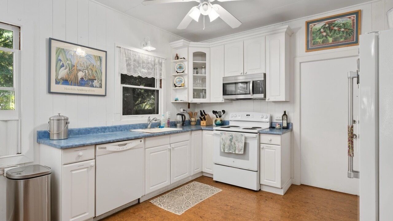 Photo of Kitchen in Honaunau-Napoopoo