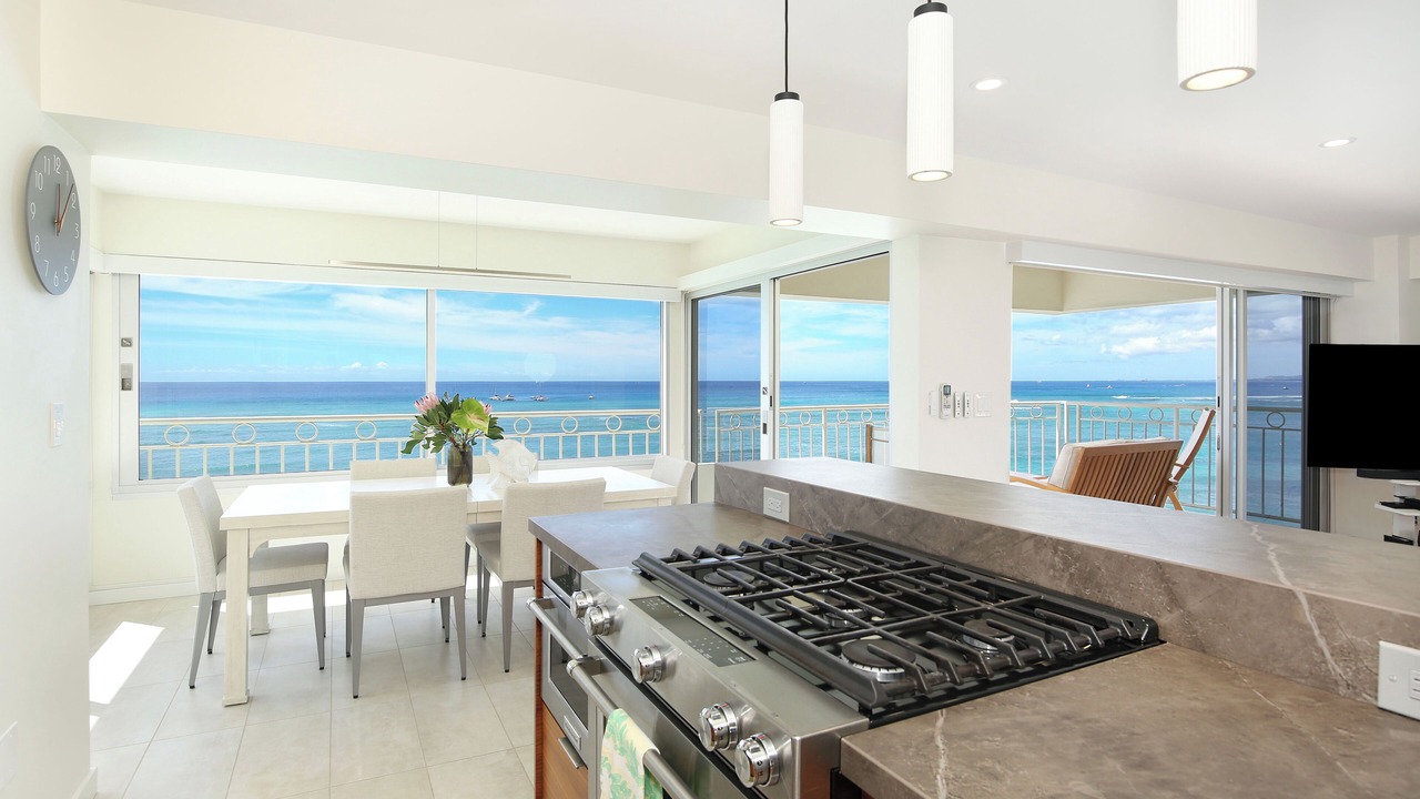 Photo of Kitchen in Waikiki
