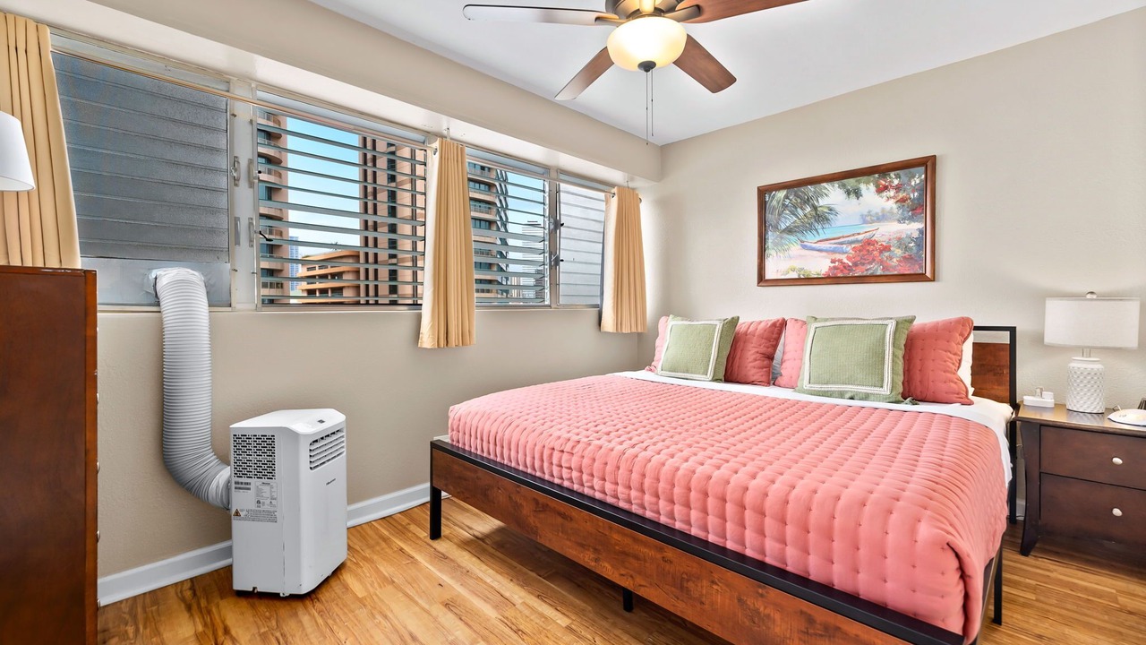 Photo of Bedroom in McCully - Moiliili