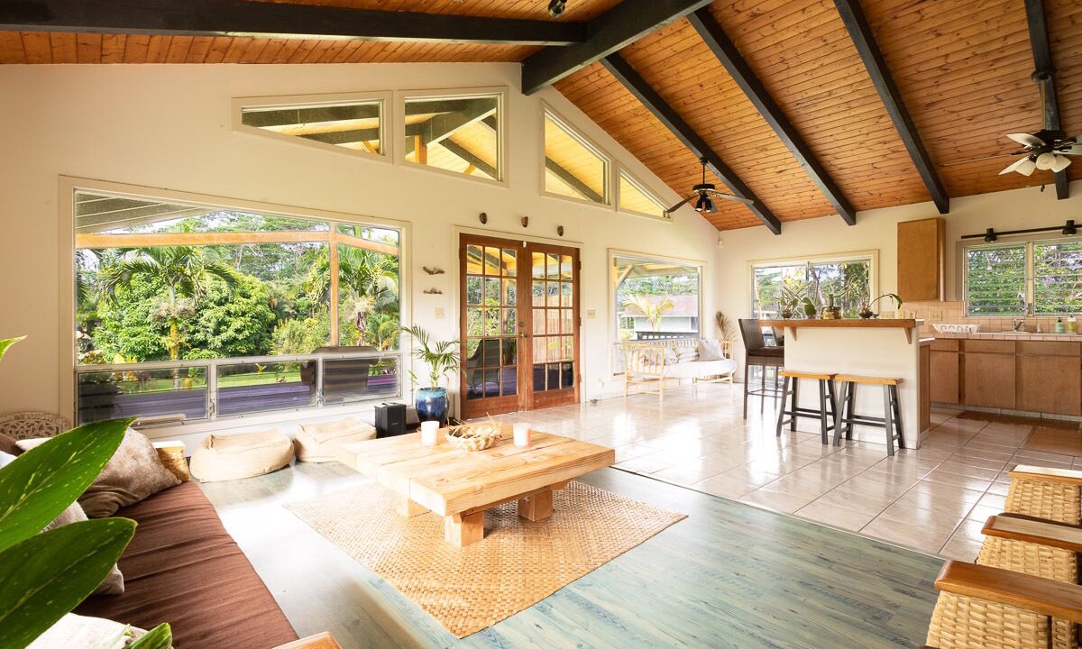 Photo of Livingroom in Keaau