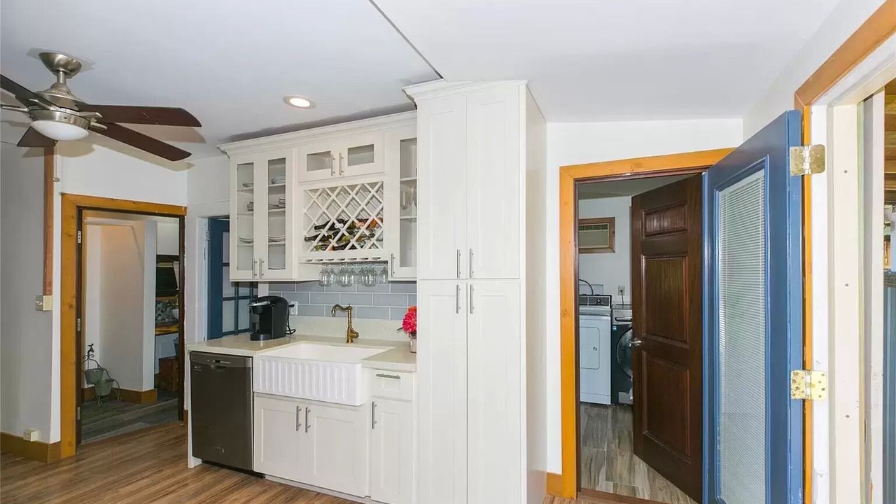 Photo of Kitchen in Makaha