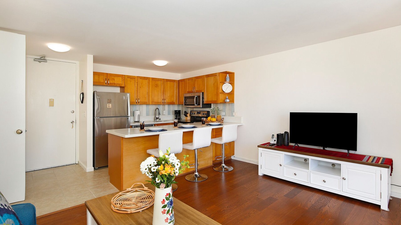 Photo of Bedroom in Waikiki