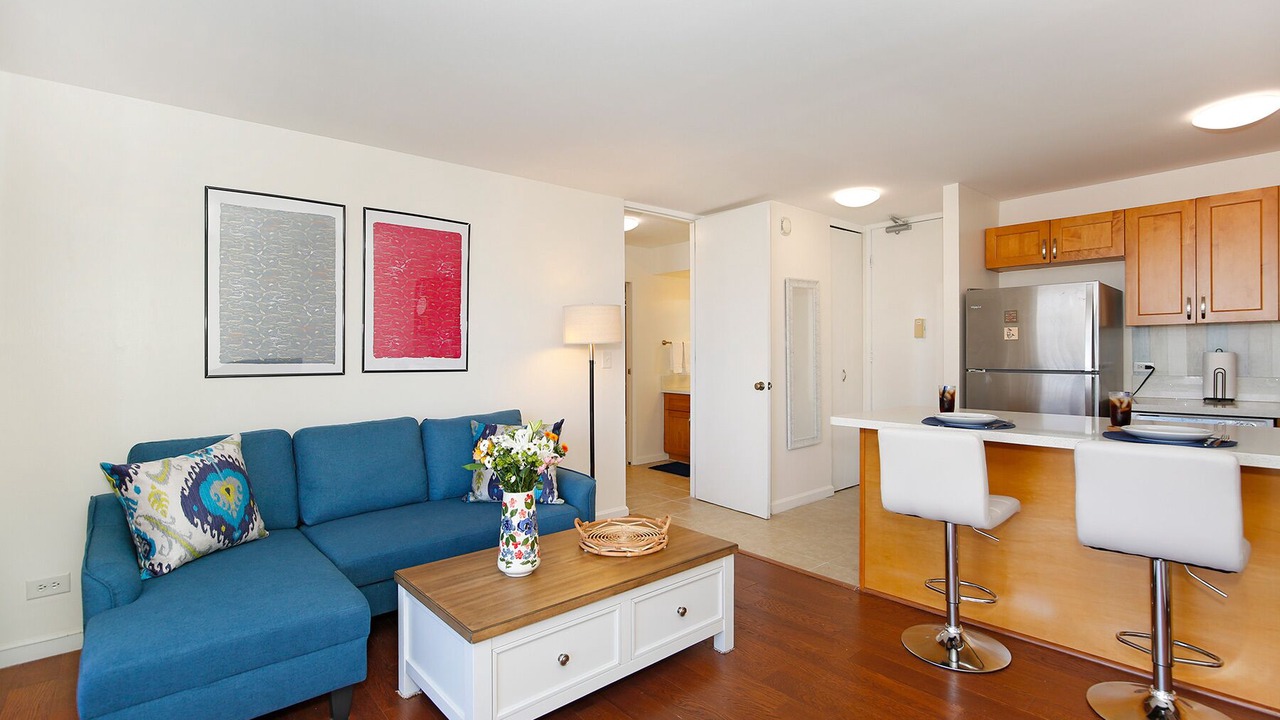 Photo of Bedroom in Waikiki