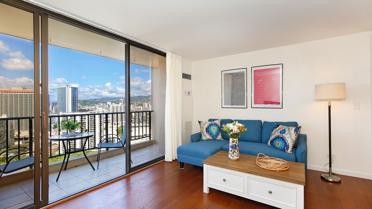 Photo of Bedroom in Waikiki