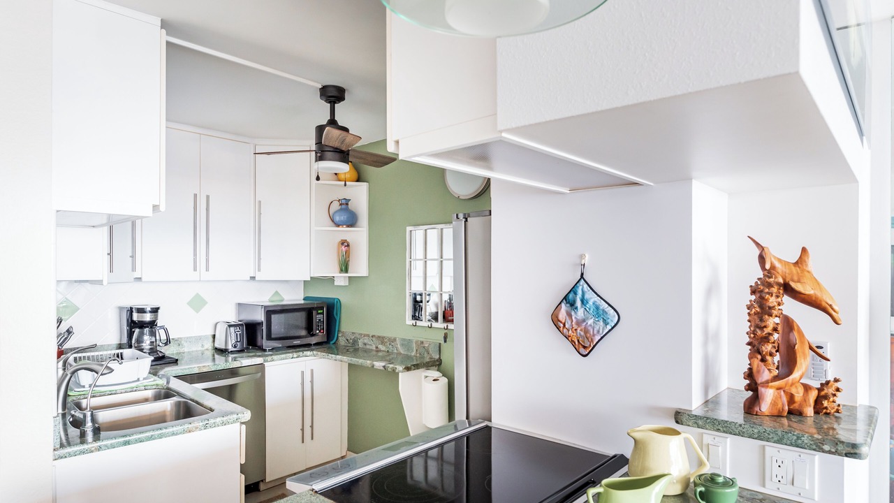 Photo of Kitchen in Maalaea