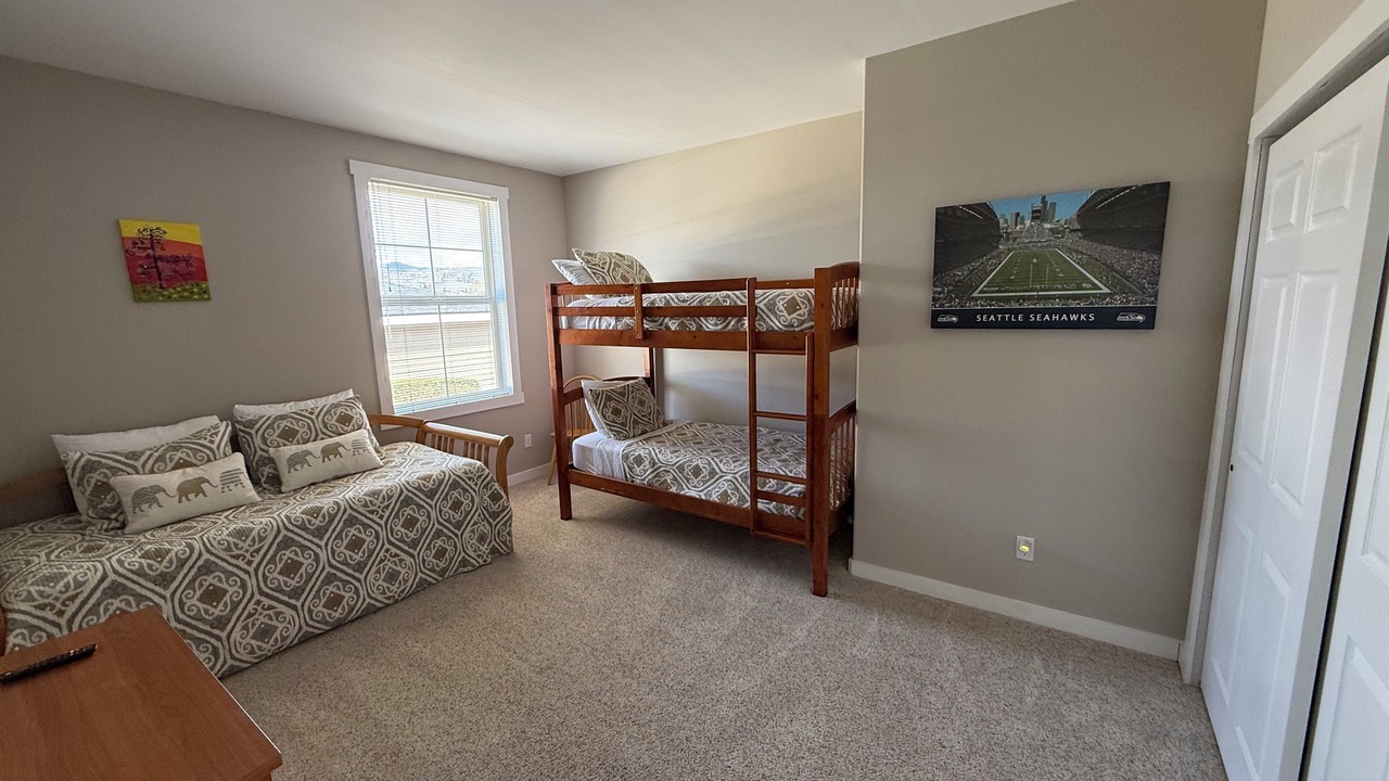 Photo of Bedroom in Wapato Point