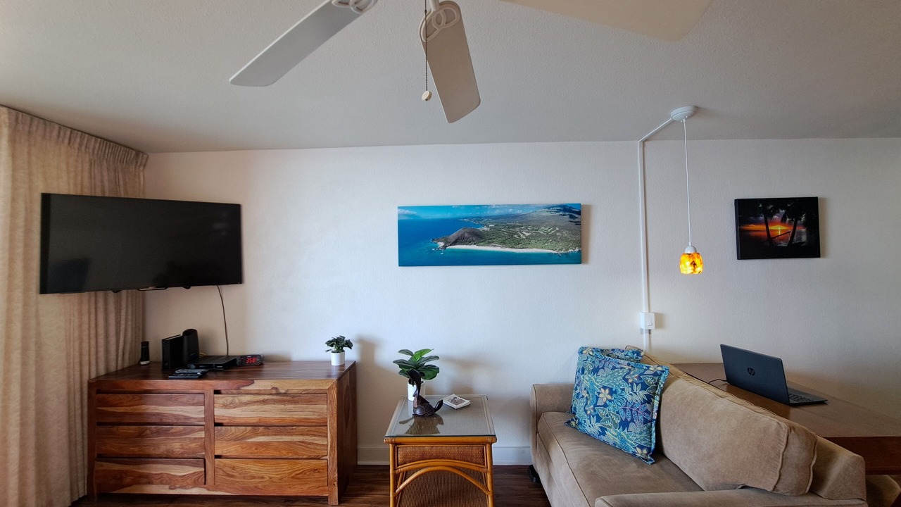 Photo of Livingroom in Kahana
