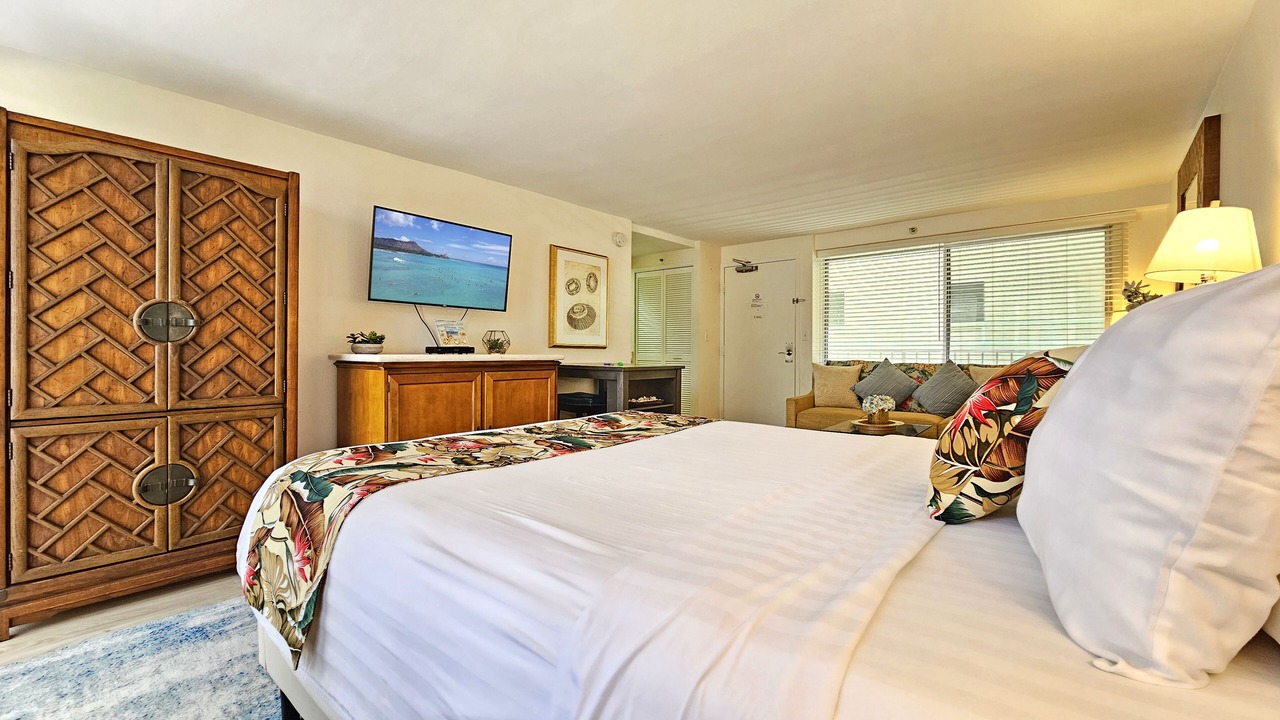 Photo of Bedroom in Diamond Head - Kapahulu - St. Louis