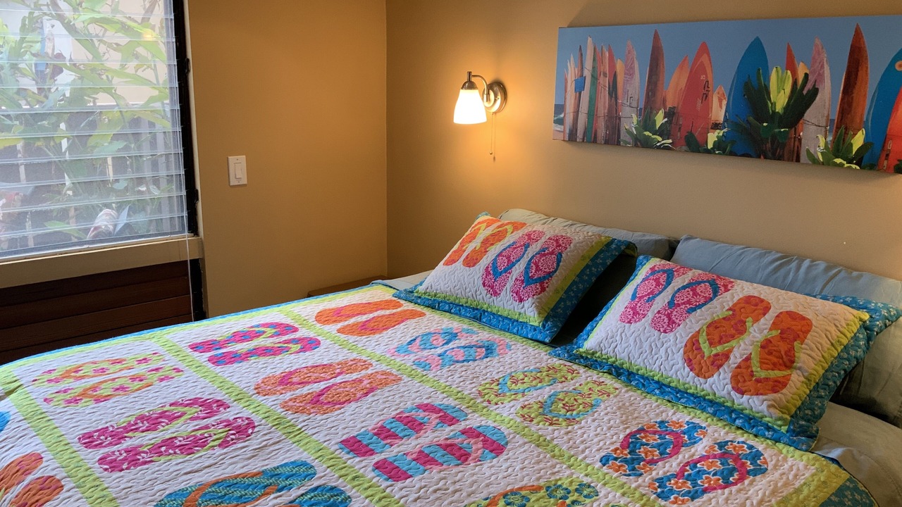 Photo of Bedroom in Maalaea