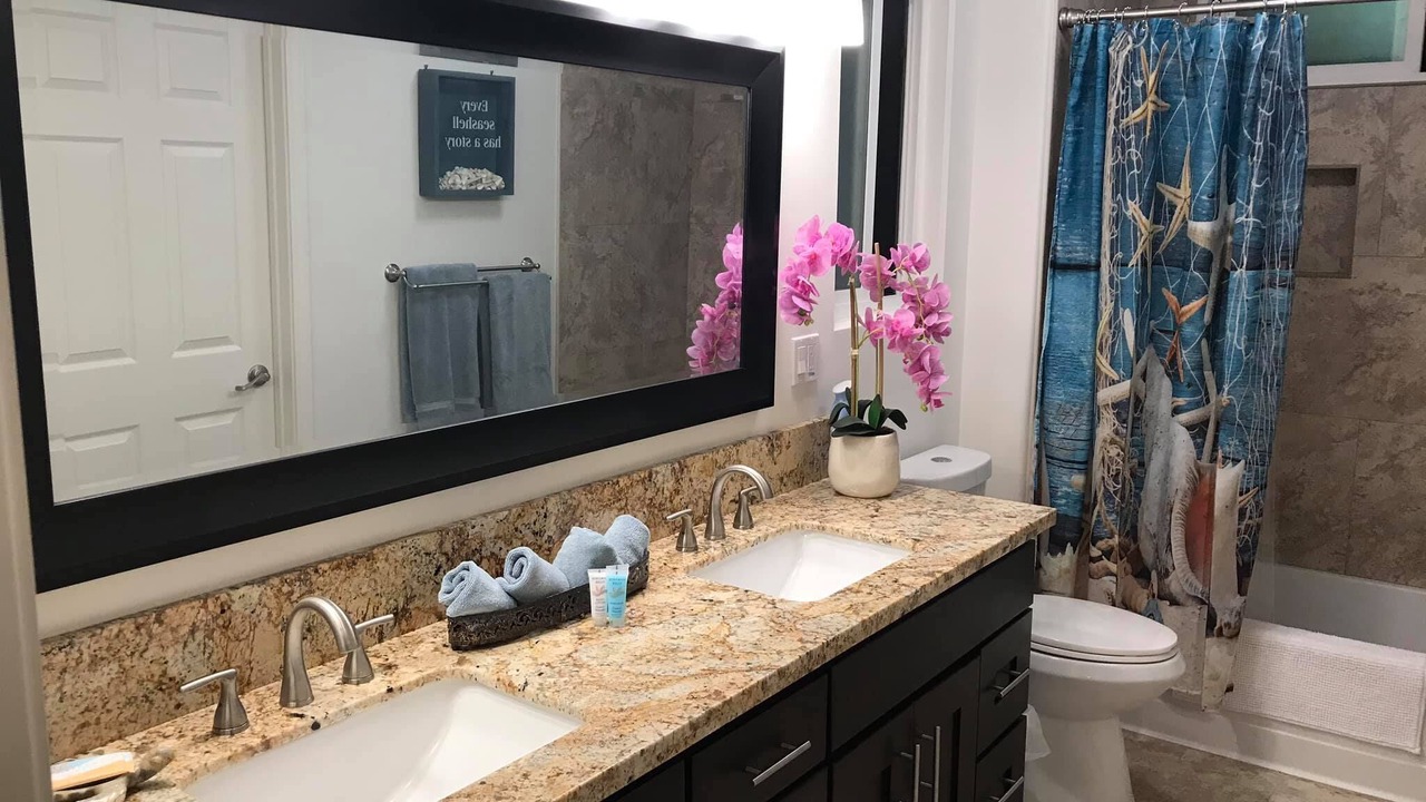 Photo of Bathroom in Keaau