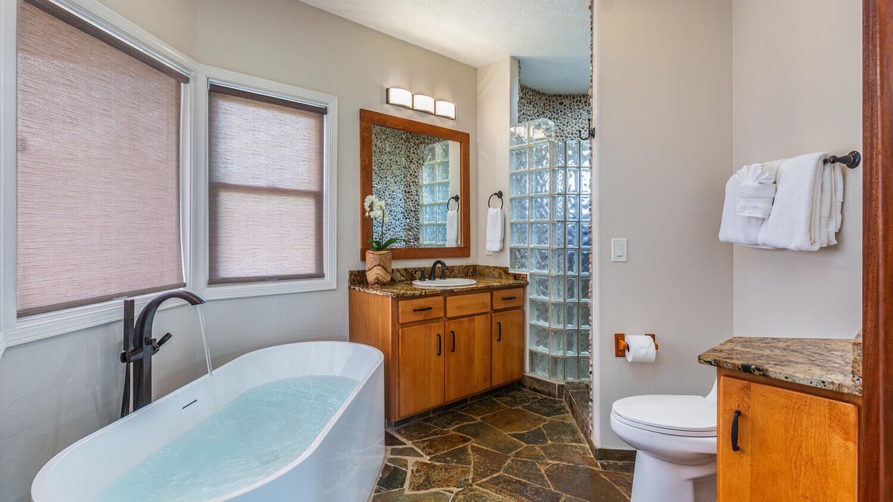 Photo of Bathroom in Princeville