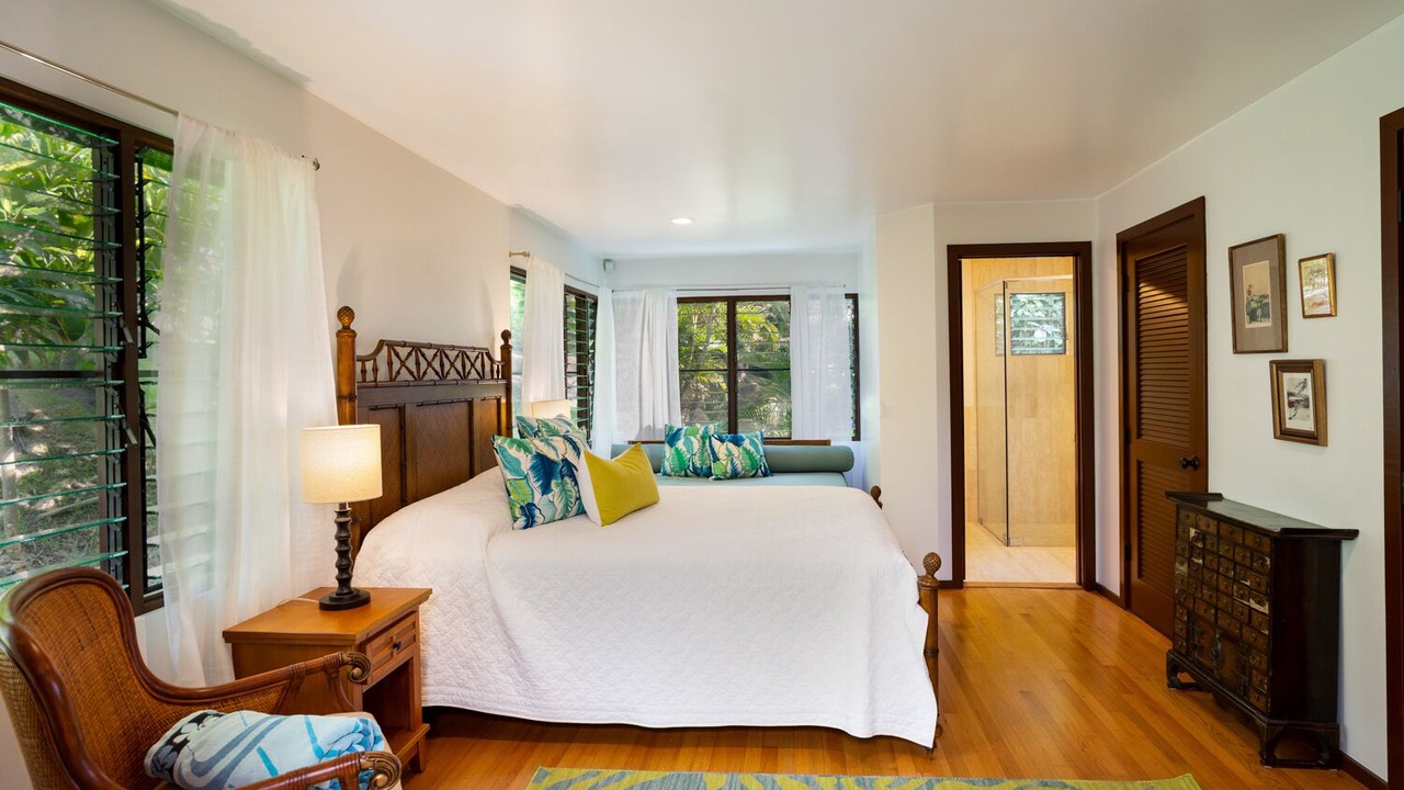 Photo of Bedroom in Lanikai