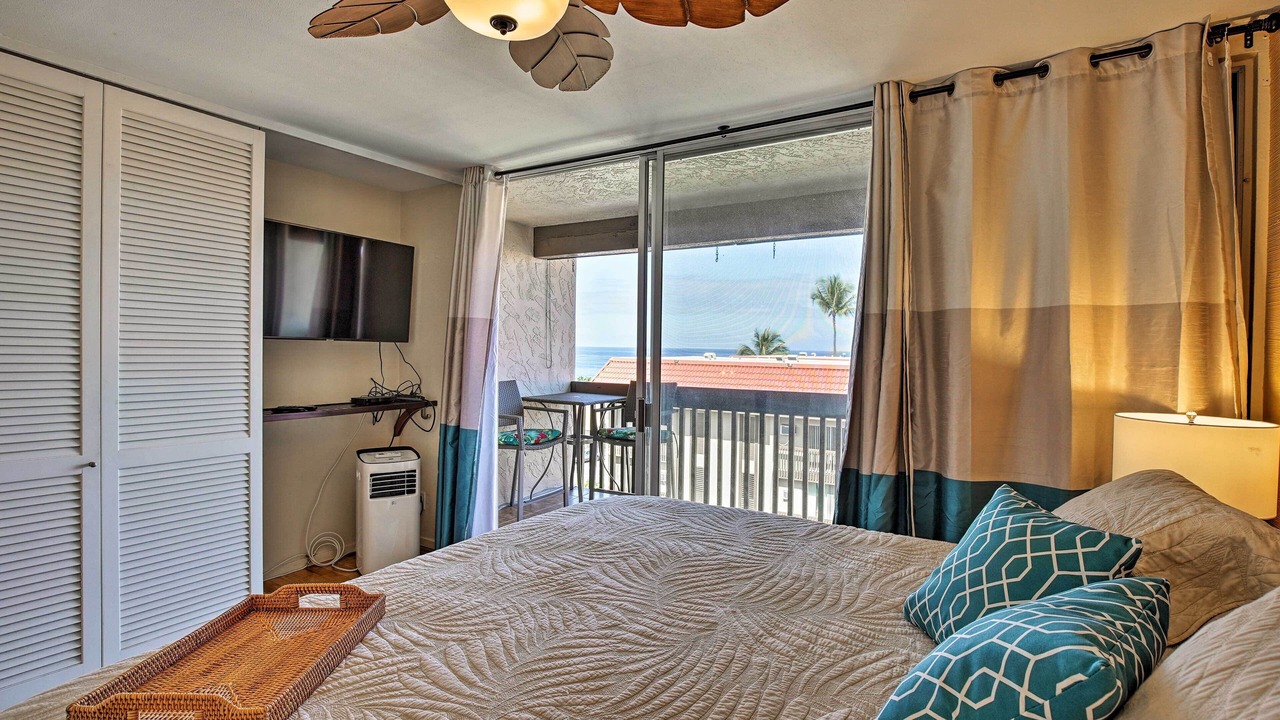 Photo of Bedroom in Historic Kailua Village