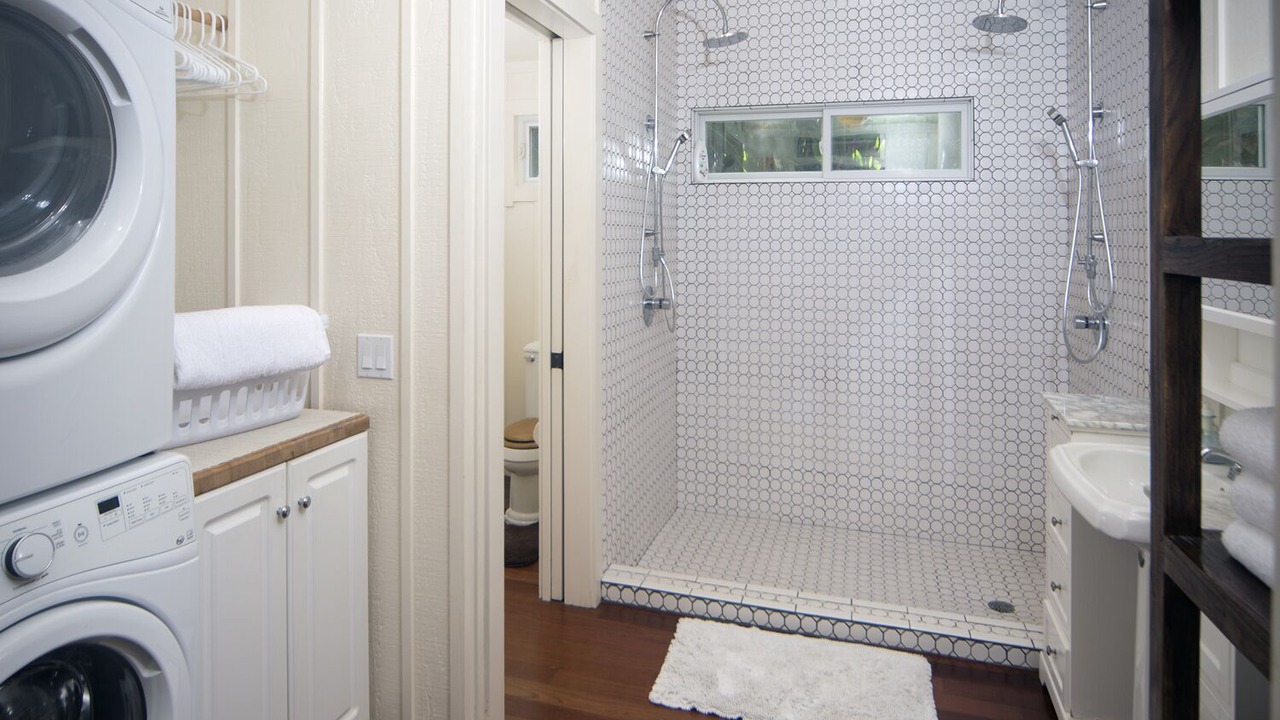 Photo of Bathroom in Hauula