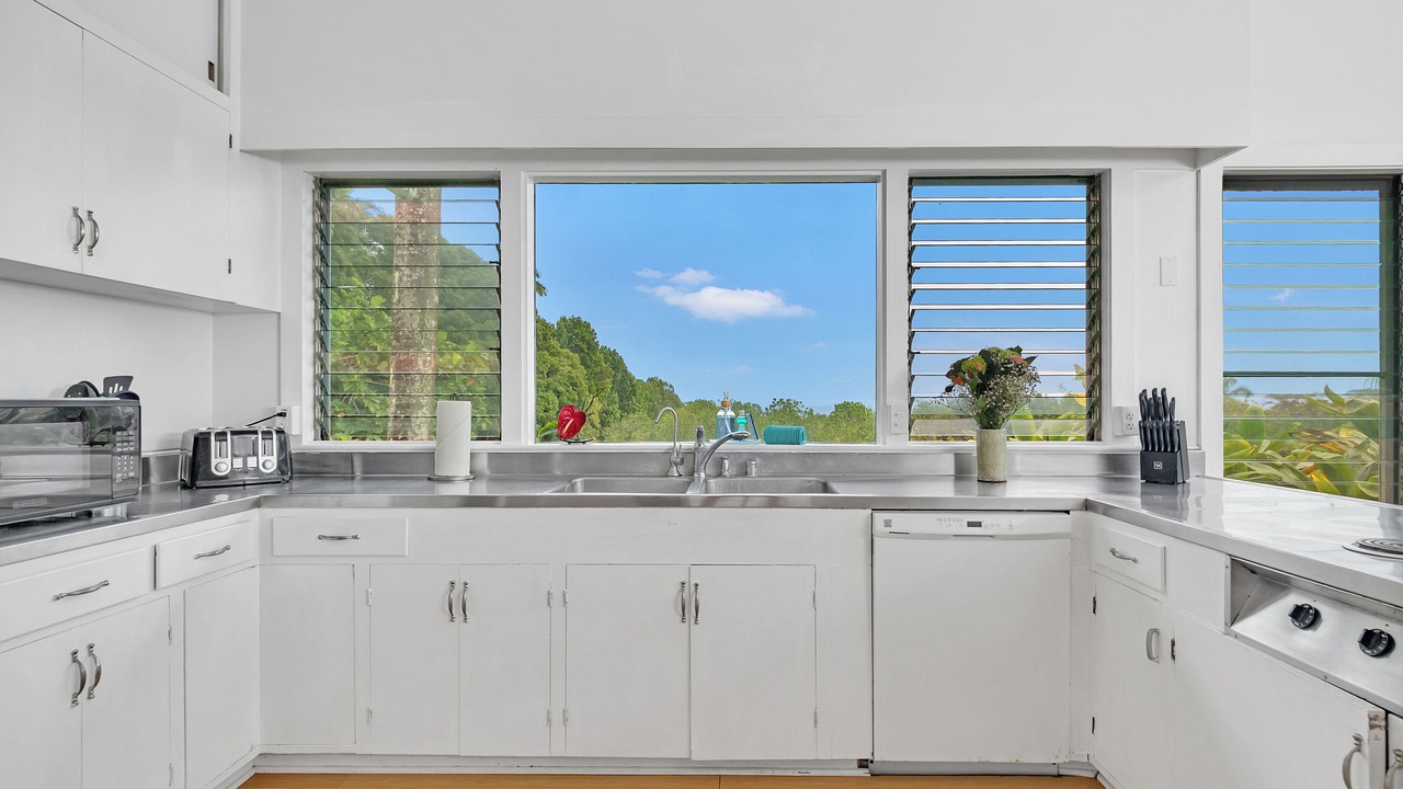Photo of Kitchen in Hilo