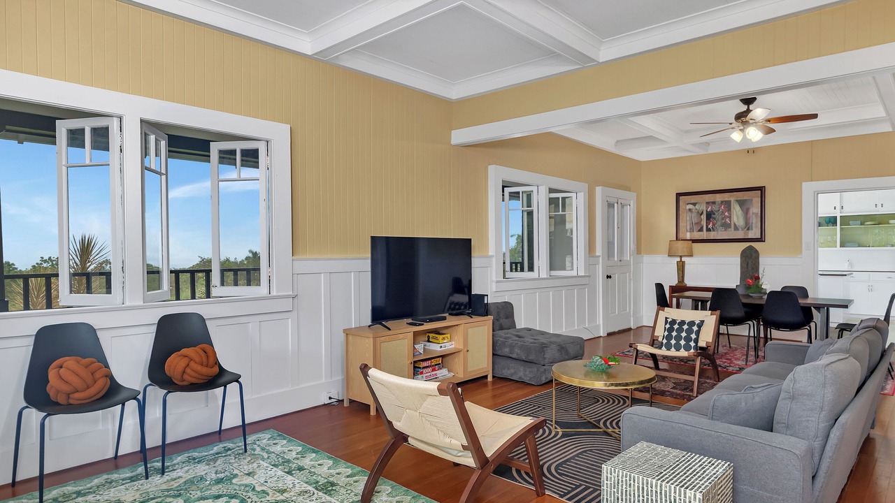 Photo of Livingroom in Hilo