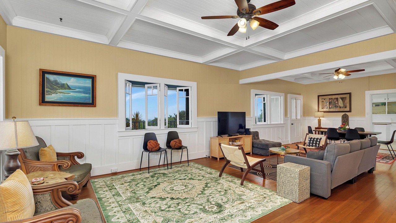 Photo of Livingroom in Hilo