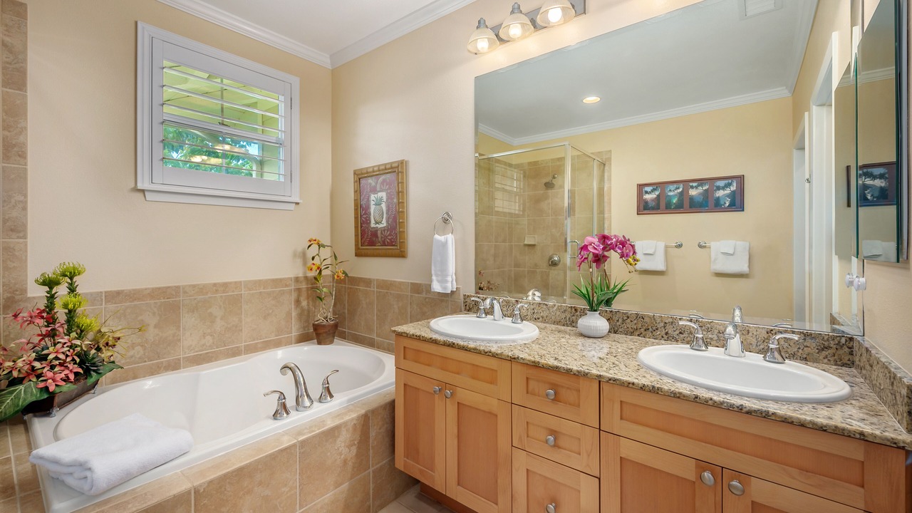 Photo of Bathroom in Princeville