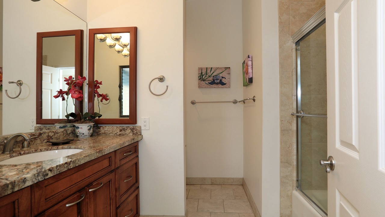 Photo of Bathroom in Wailea