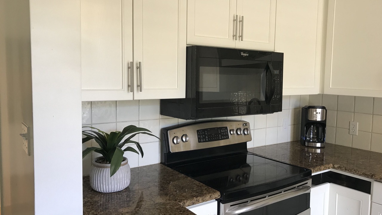Photo of Kitchen in Kahuku