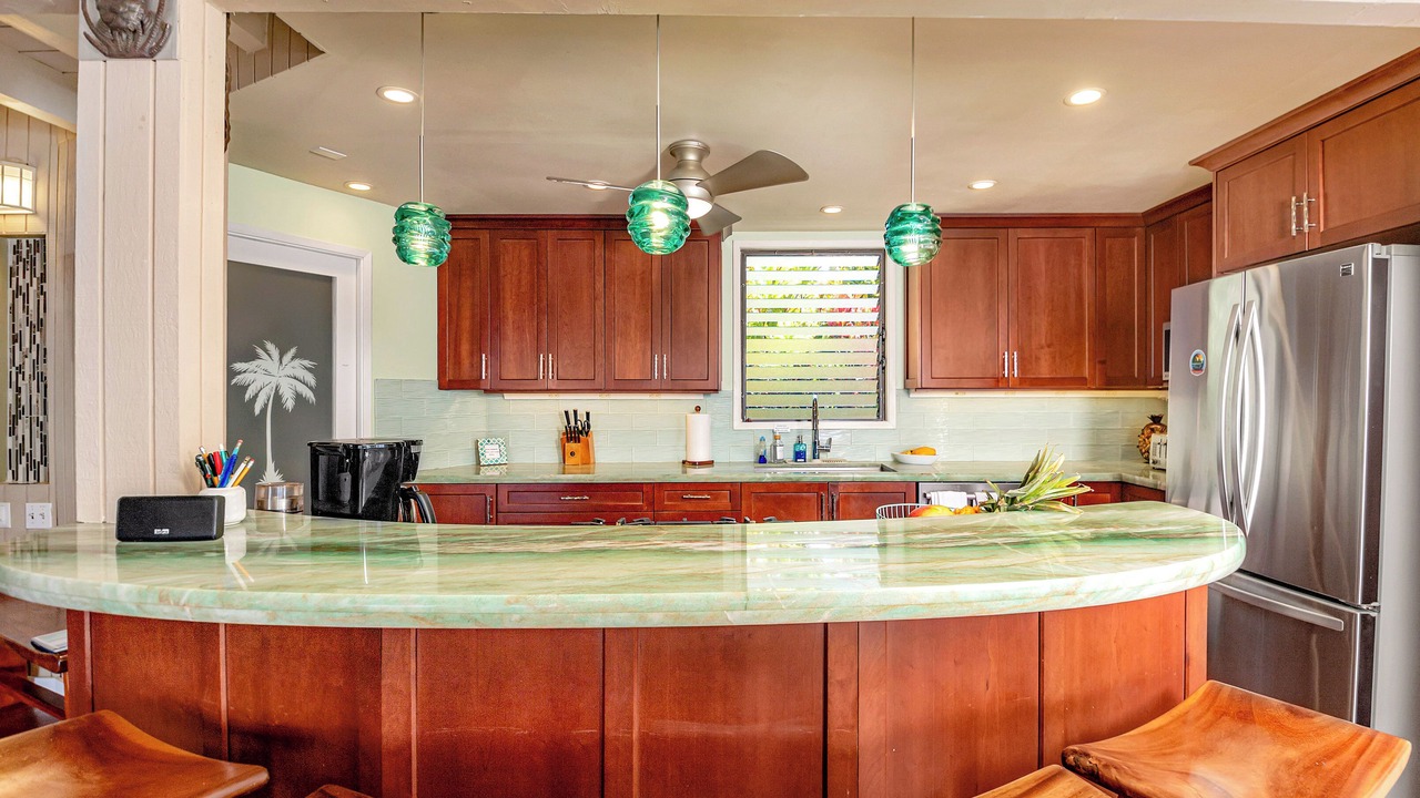 Photo of Kitchen in Laupahoehoe